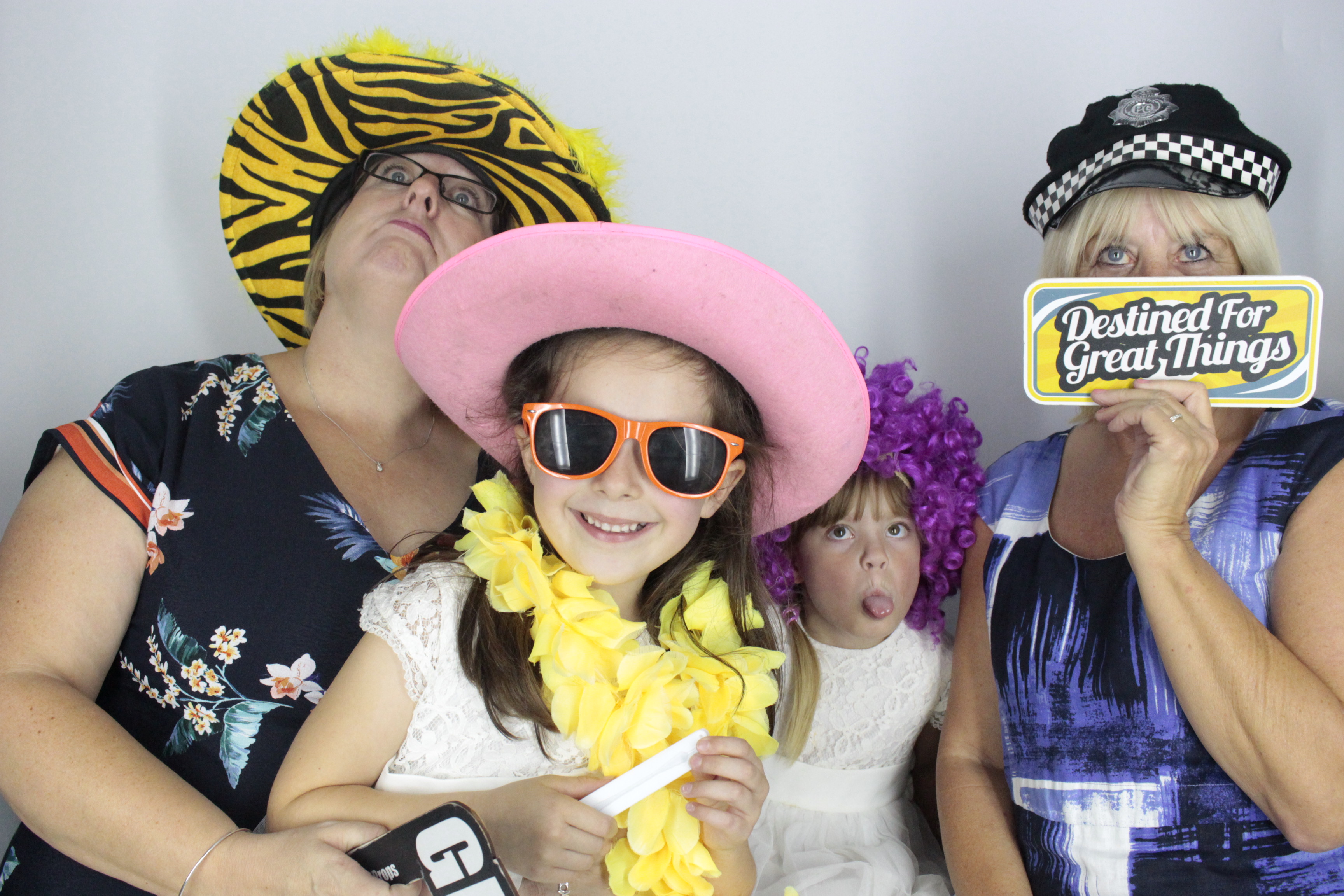  Heather & Daniel's Wedding | View more photos from the event at gallery.myphotoboothexperience.co.uk/u/MyPhotoBoothExperienceLtd/Heather-Daniels-Wedding